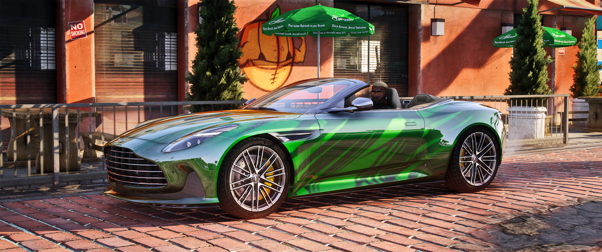 Aston Martin DB12 Volante 2024